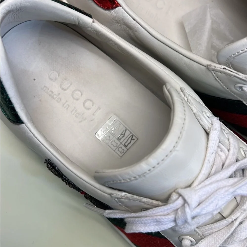 Gucci White Leather Sneakers with Green & Red Web and Embellished Bee size 7 - Picture 7 of 10